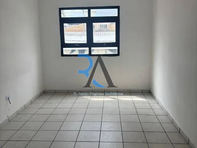 Apartamento 2 quartos e 1 banheiro, para alugar, no bairro Vila Divina Pastora em São Paulo