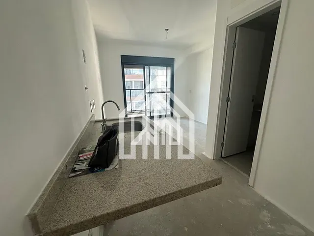 Apartamento 1 quarto e 1 banheiro, à venda, no bairro Jardim das Acácias em São Paulo