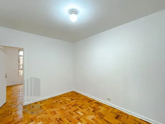 Apartamento 2 quartos e 1 banheiro, à venda, no bairro Luz em São Paulo