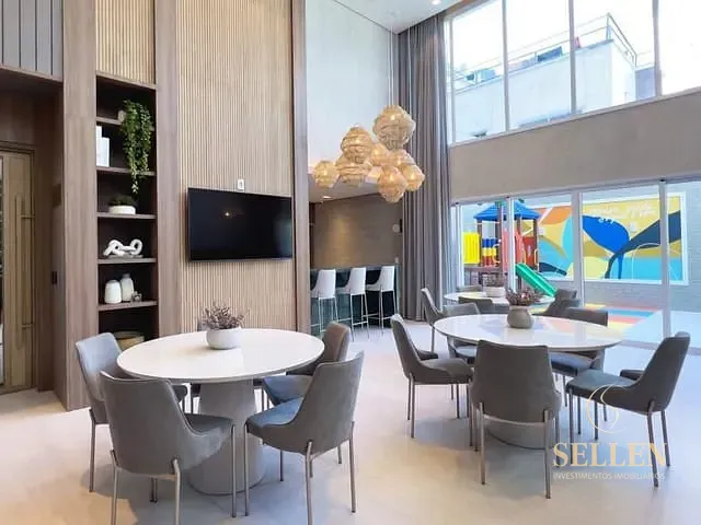 Apartamento 4 quartos e 4 banheiros, à venda, no bairro Centro em Balneário Camboriú