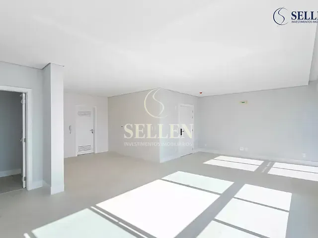 Apartamento 4 quartos e 4 banheiros, à venda, no bairro Centro em Balneário Camboriú