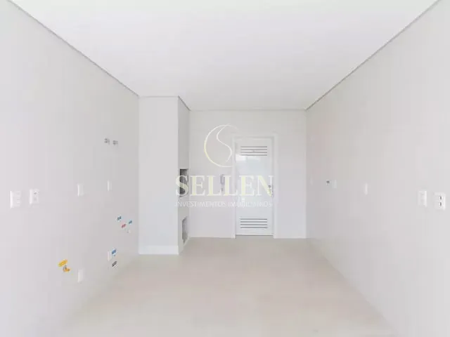 Apartamento 4 quartos e 4 banheiros, à venda, no bairro Centro em Balneário Camboriú