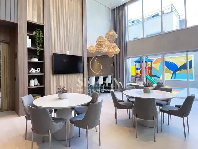 Apartamento 4 quartos e 4 banheiros, à venda, no bairro Centro em Balneário Camboriú