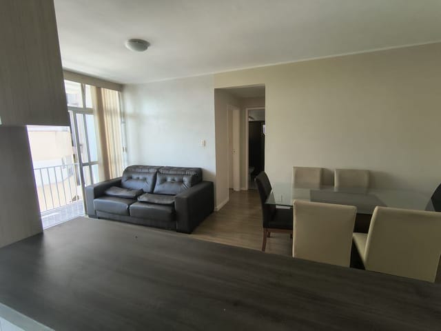 Apartamento com 60m² 2 quartos e 1 banheiro, para alugar, no bairro Abraão em Florianópolis