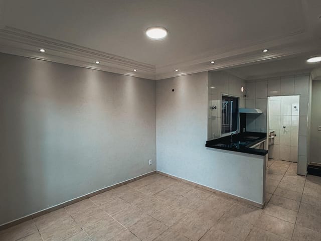 Apartamento 2 quartos e 1 banheiro, à venda, no bairro Jardim Regente em Indaiatuba