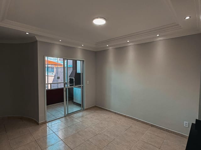 Apartamento 2 quartos e 1 banheiro, à venda, no bairro Jardim Regente em Indaiatuba