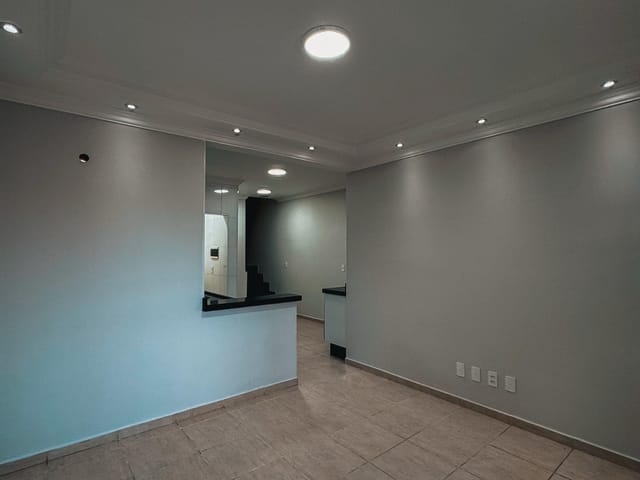 Apartamento 2 quartos e 1 banheiro, à venda, no bairro Jardim Regente em Indaiatuba