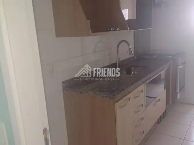 Apartamento com 69m² 2 quartos e 1 banheiro, para alugar, no bairro Vila Marieta em São Paulo