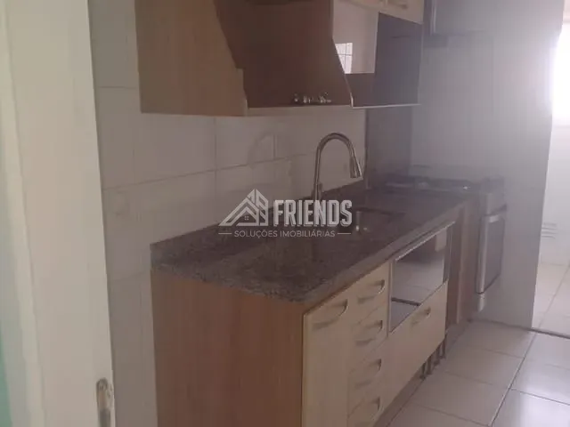 Apartamento com 69m² 2 quartos e 1 banheiro, para alugar, no bairro Vila Marieta em São Paulo