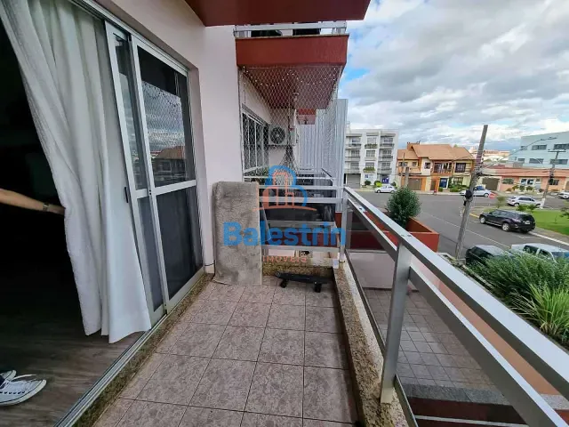 Apartamento 3 quartos e 3 banheiros, para alugar, no bairro Centro em Fraiburgo