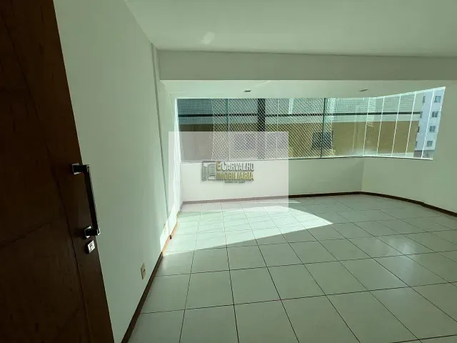 Apartamento 3 quartos e 2 banheiros, à venda, no bairro São Francisco em Ilhéus