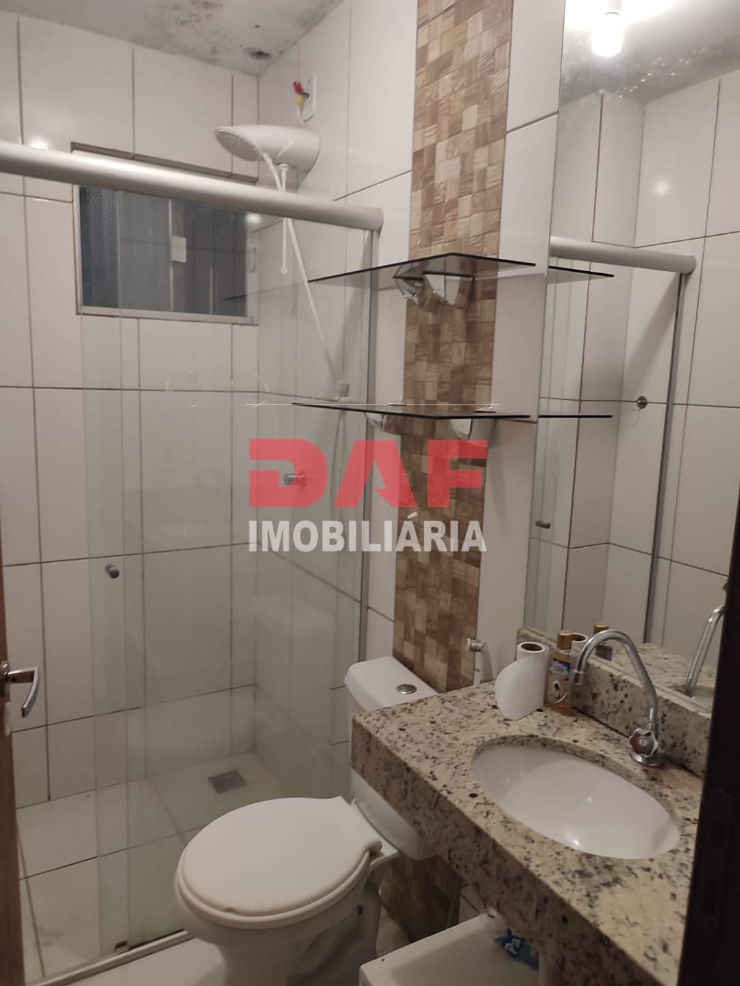 Apartamento para alugar com 2 quartos, 70m² - Foto 15