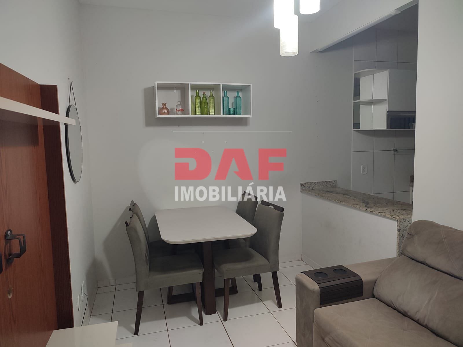 Apartamento para alugar com 2 quartos, 70m² - Foto 16