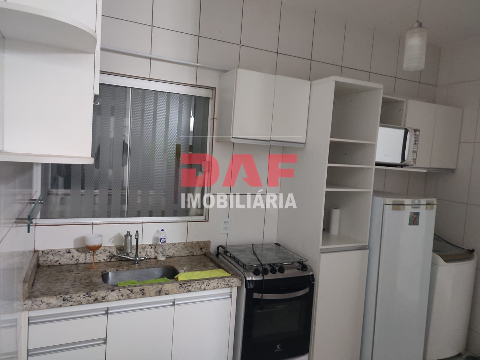 Apartamento para alugar com 2 quartos, 70m² - Foto 14