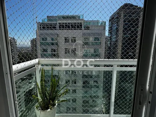 Apartamento 2 quartos e 2 banheiros, à venda, no bairro Barra da Tijuca em Rio de Janeiro