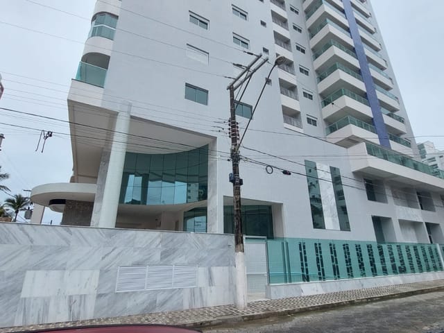 Apartamento com 79m² 2 quartos e 2 banheiros, à venda, no bairro Centro em Mongaguá