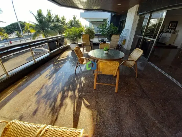 Apartamento com 235m² 4 quartos e 7 banheiros, à venda, no bairro Barra da Tijuca em Rio de Janeiro