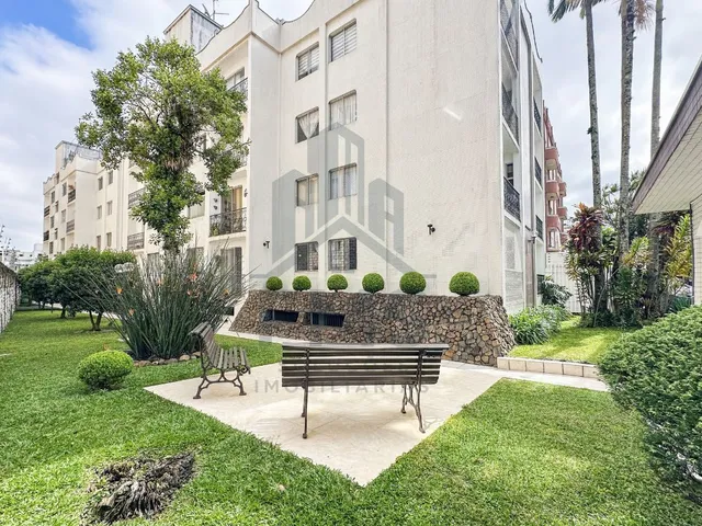 Apartamento com 100m² 3 quartos e 2 banheiros, à venda, no bairro Água Verde em Curitiba
