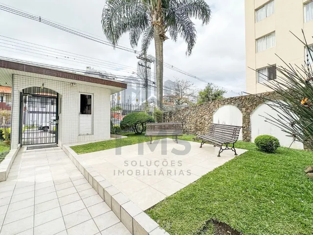 Apartamento com 100m² 3 quartos e 2 banheiros, à venda, no bairro Água Verde em Curitiba
