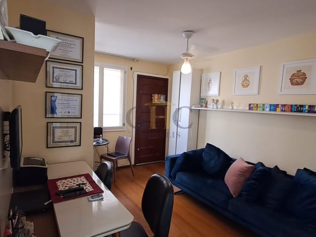 Apartamento com 980m² 2 quartos e 1 banheiro, à venda, no bairro Jardim Guadalajara em Sorocaba