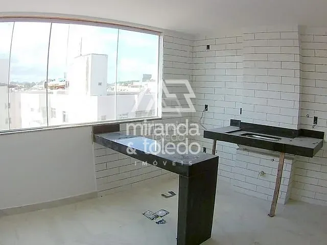 Apartamento com 78m² 2 quartos e 3 banheiros, à venda, no bairro Praia do Morro em Guarapari