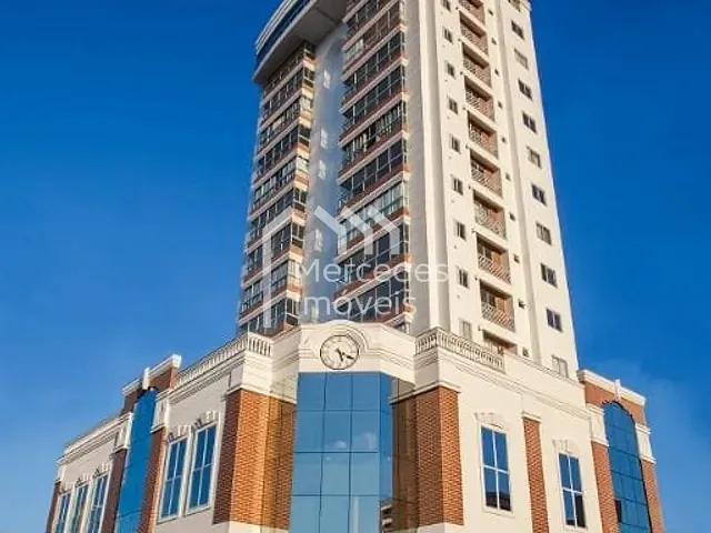 Apartamento com 280m² 2 quartos e 3 banheiros, à venda, no bairro São João em Itajaí