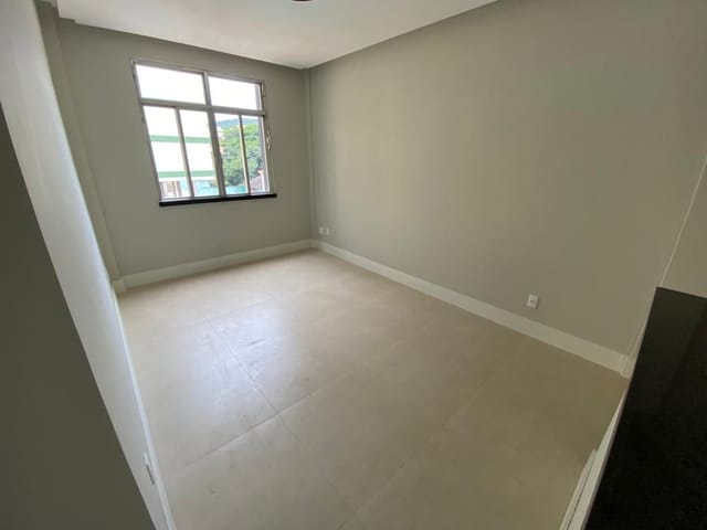 Foto do Apartamento - Apartamento excelente, muito novo, com 3 quartos à venda, 76 m² por R$ 300.000,00 - Tanque - Rio de Janeiro/RJ | Nova Viriato Imobiliária