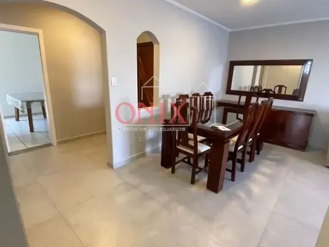 Apartamento com 164m² 4 quartos e 4 banheiros, à venda, no bairro Vila Santa Maria em Poá