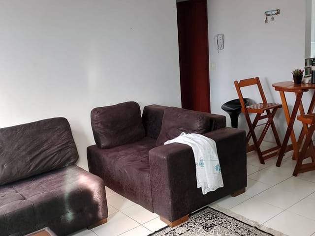 Apartamento 2 quartos e 1 banheiro, à venda, no bairro Cidade Praiana em Rio das Ostras