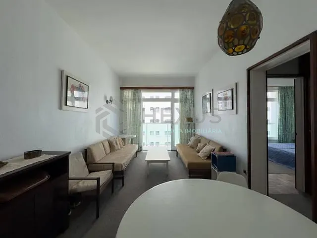 Apartamento 2 quartos e 2 banheiros, à venda, no bairro Pitangueiras em Guarujá