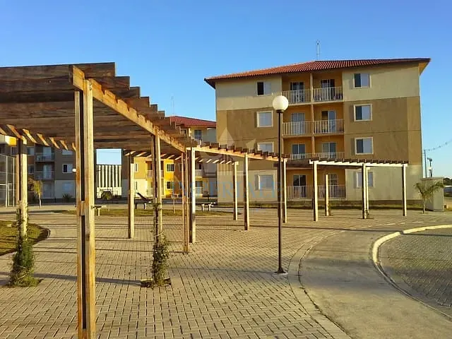 Apartamento 2 quartos e 1 banheiro, à venda, no bairro Uvaranas em Ponta Grossa