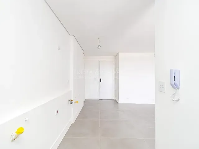 Apartamento com 81m² 3 quartos e 2 banheiros, à venda, no bairro Cristo Rei em Curitiba
