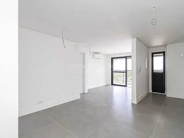 Apartamento com 81m² 3 quartos e 2 banheiros, à venda, no bairro Cristo Rei em Curitiba
