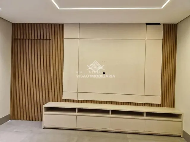 Apartamento com 220m² 3 quartos e 2 banheiros, à venda, no bairro Setor Industrial em Sinop