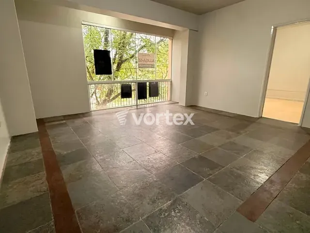Apartamento 3 quartos e 3 banheiros, para alugar, no bairro Centro em Uruguaiana