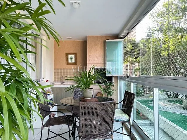 Apartamento 3 quartos e 3 banheiros, à venda, no bairro Caiçaras em Londrina