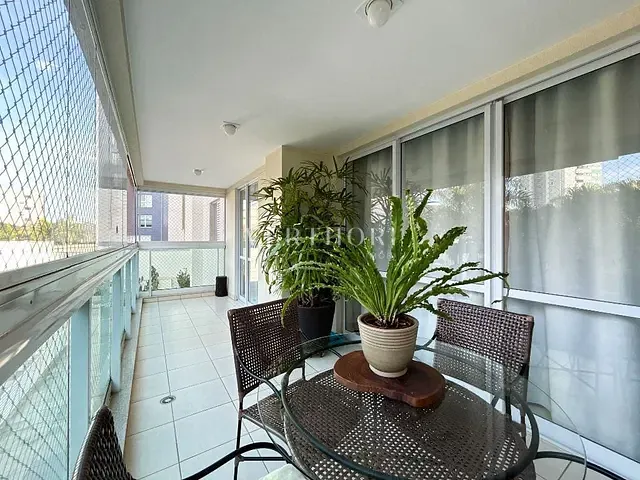 Apartamento 3 quartos e 3 banheiros, à venda, no bairro Caiçaras em Londrina