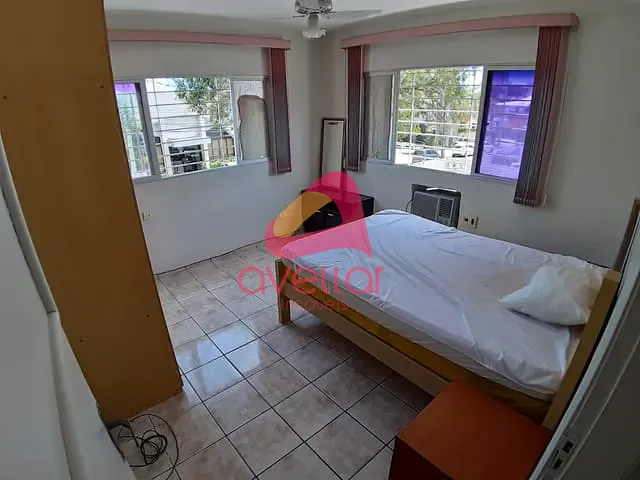 Apartamento 1 quarto e 1 banheiro, à venda, no bairro Ilha do Leite em Recife