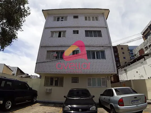 Apartamento 1 quarto e 1 banheiro, à venda, no bairro Ilha do Leite em Recife