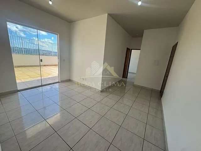 Apartamento 2 quartos e 1 banheiro, à venda, no bairro Vivendas da Serra em Juiz de Fora