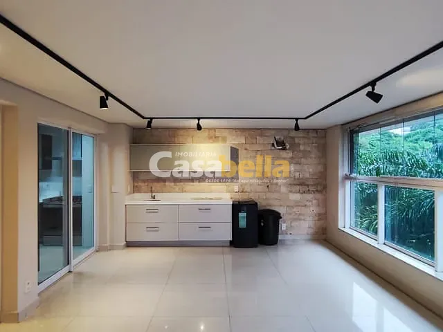 Apartamento com 240m² 3 quartos e 5 banheiros, à venda ou para alugar, no bairro Setor Oeste em Goiânia