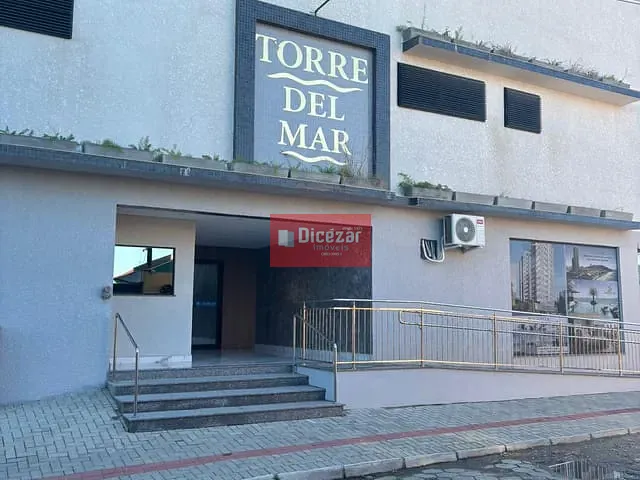 Apartamento 3 quartos e 3 banheiros, à venda, no bairro Centro - Quilombo em Penha