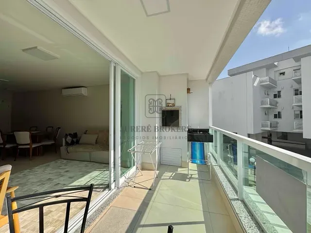 Apartamento com 125m² 2 quartos e 3 banheiros, à venda, no bairro Jurerê em Florianópolis