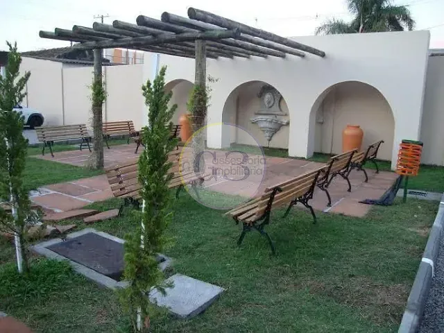 Apartamento 2 quartos e 1 banheiro, à venda, no bairro Areal em Pelotas