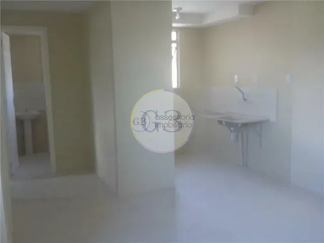 Apartamento 2 quartos e 1 banheiro, à venda, no bairro Areal em Pelotas