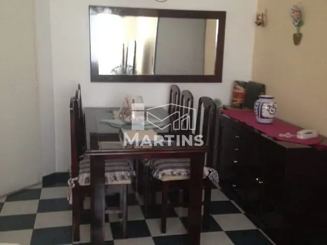 Apartamento 2 quartos e 1 banheiro, à venda, no bairro Jardim Marina em Embu das Artes
