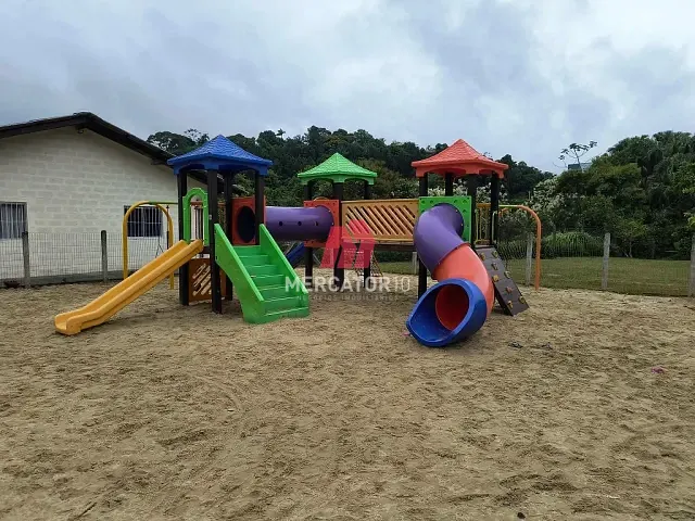 Apartamento 2 quartos e 1 banheiro, para alugar, no bairro Tribess em Blumenau