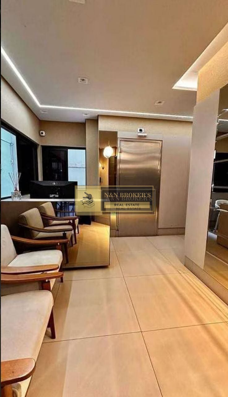 Apartamento à venda com 4 quartos, 218m² - Foto 3