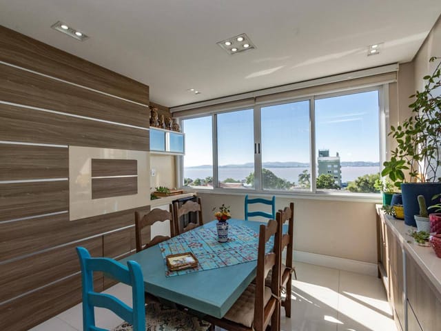 Apartamento 3 quartos e 2 banheiros, à venda, no bairro Centro em Guaíba