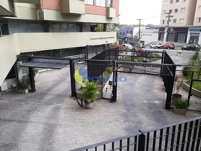 Apartamento 3 quartos e 2 banheiros, à venda, no bairro Jd. Guedala em São Paulo